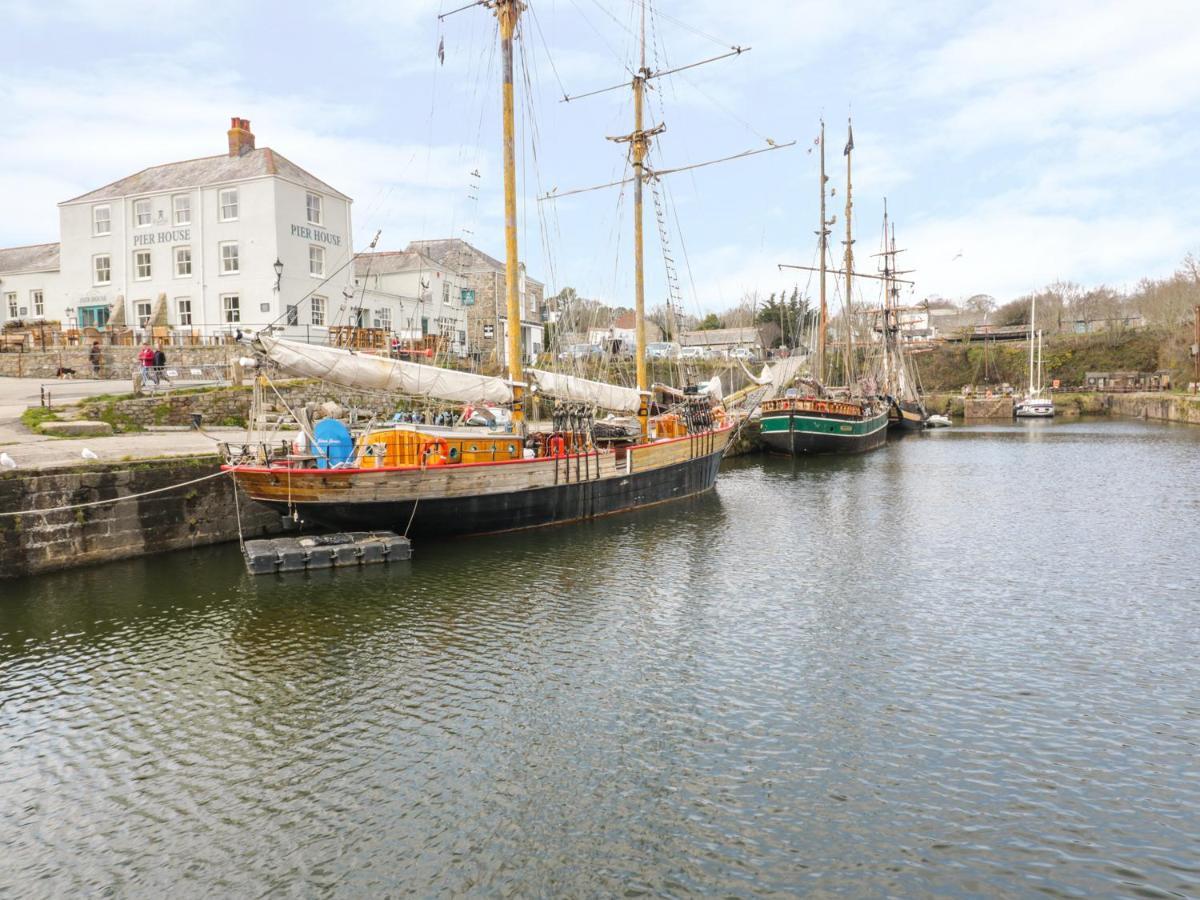 Oh Buoy! Βίλα Charlestown  Εξωτερικό φωτογραφία